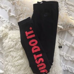 Black/pink Nike Pants